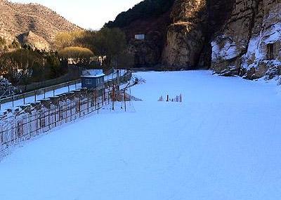 青龙峡滑雪场