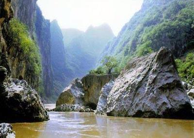 花江大峡谷